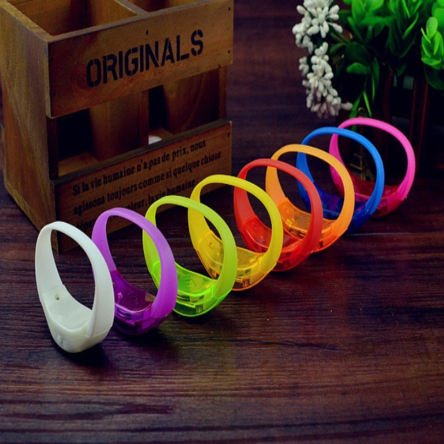 LED Voice-Controlled Light-Emitting Hand Ring  Vibration Light-Emitting Hand Ring Night Help Projects Factory Direct Selling
