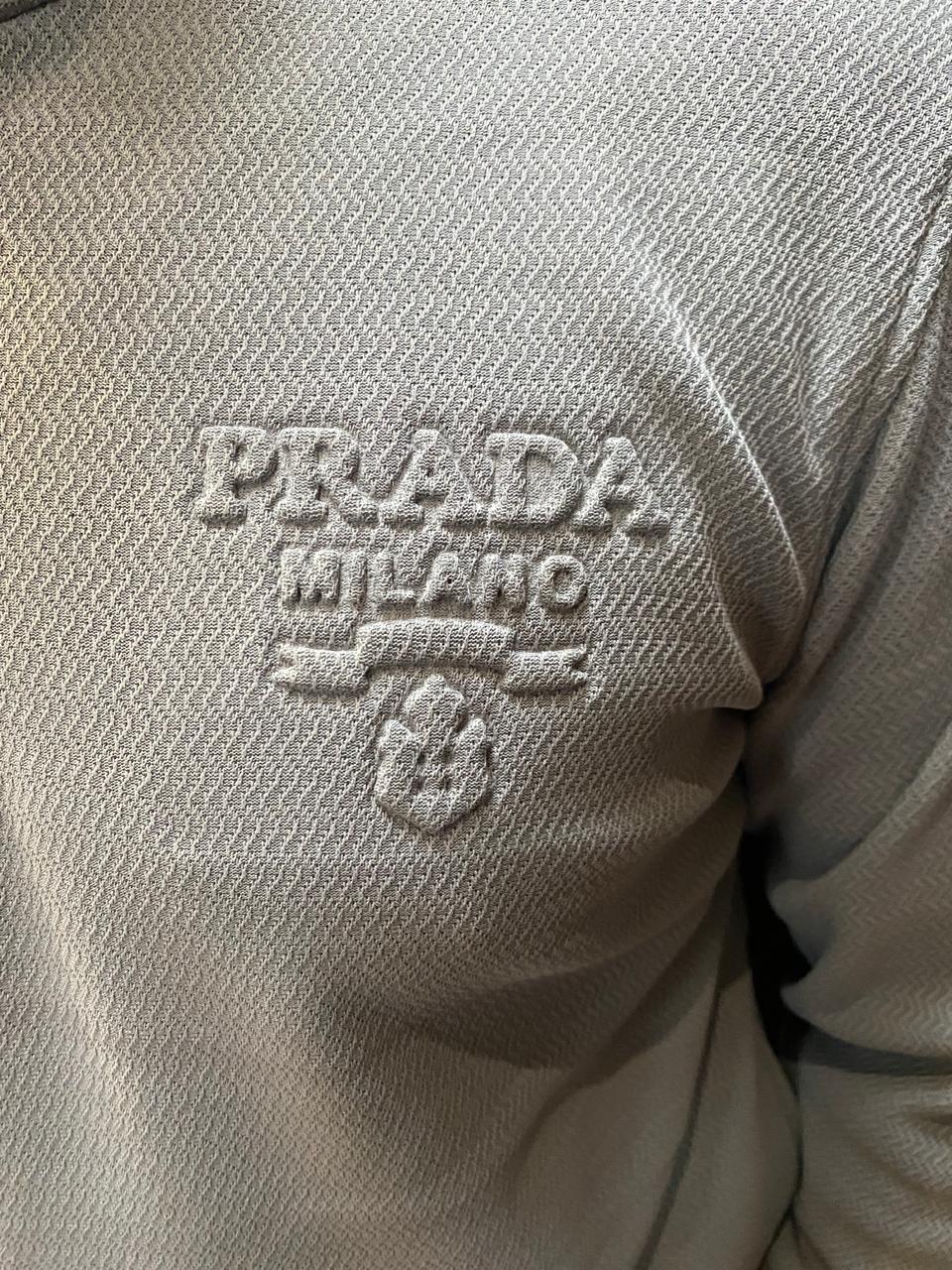 Vintage Prada Stylish Sweatshirt Cream